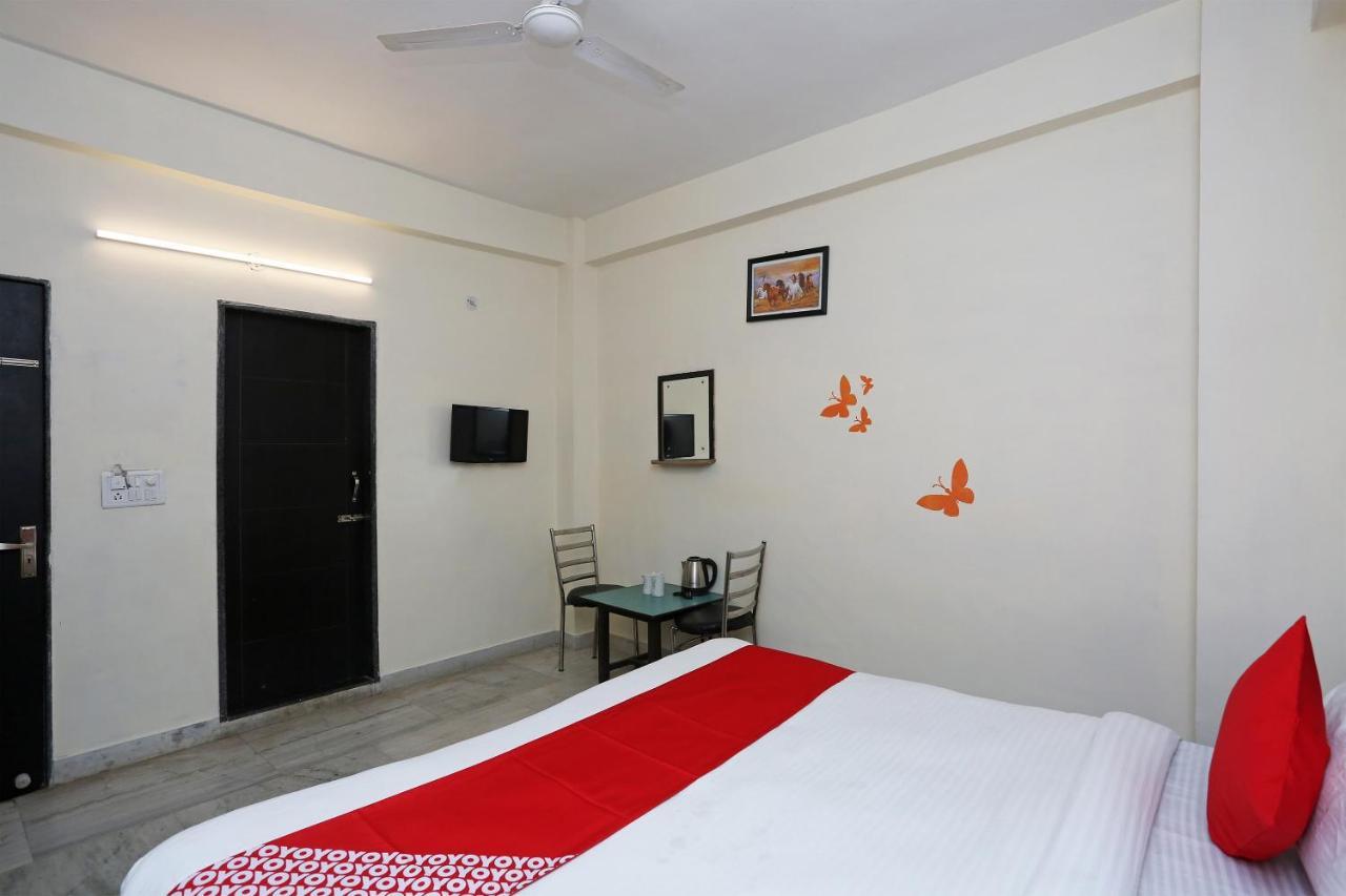 آغْرا Hotel Ganpati Agra المظهر الخارجي الصورة